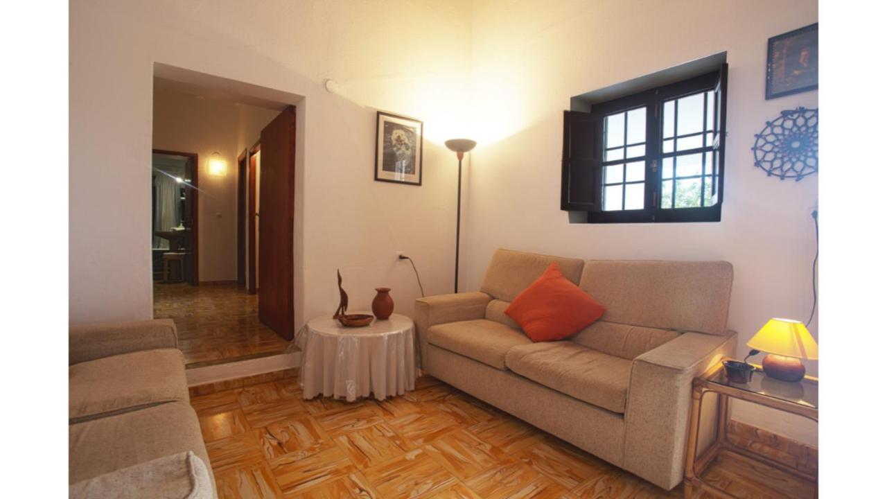 Villa Tunicu Has Amazing Sea Views And Is Located In A Quiet Area Near To San Antonio (Ibiza)